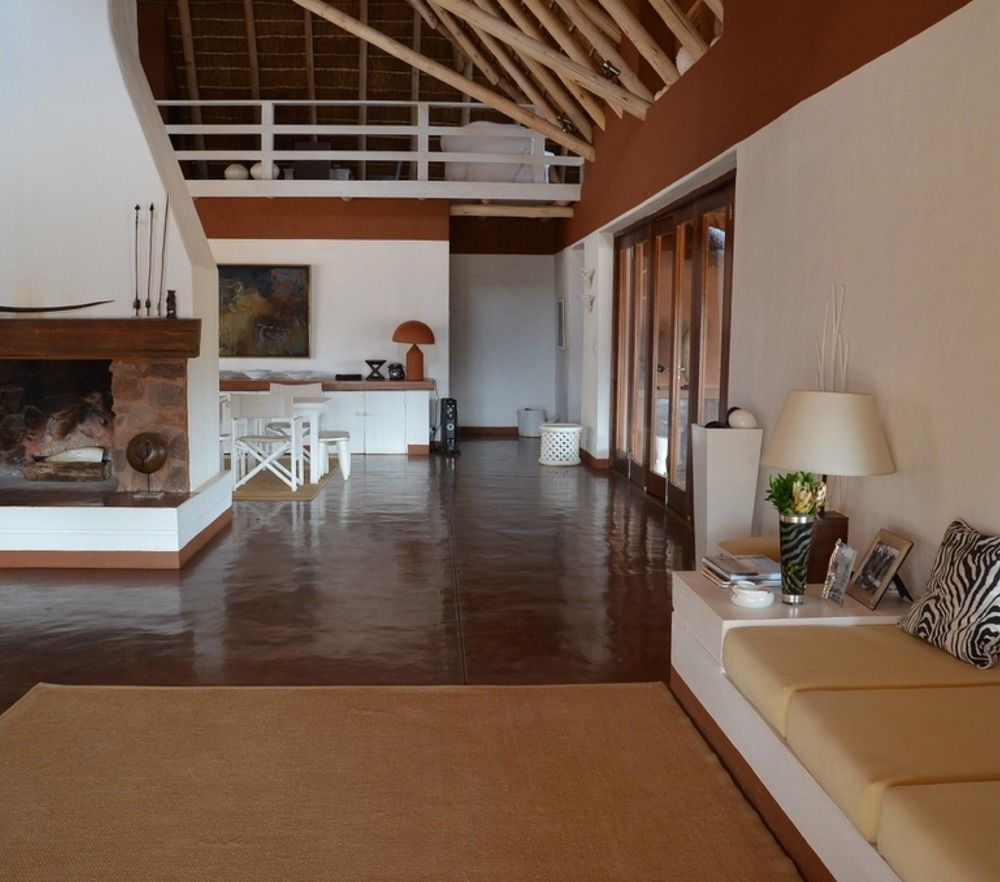 Zebras Crossing Private Game Lodge โมดิมอเลอ ภายนอก รูปภาพ